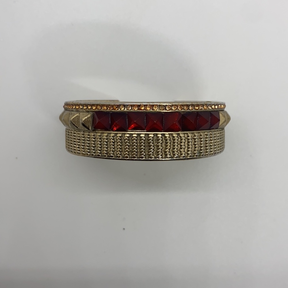Fashion bangle by Jessica Simpson